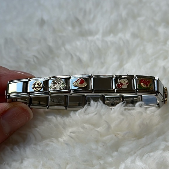 CHRISTMAS THEME LIBK BRACELET - Picture 1 of 3